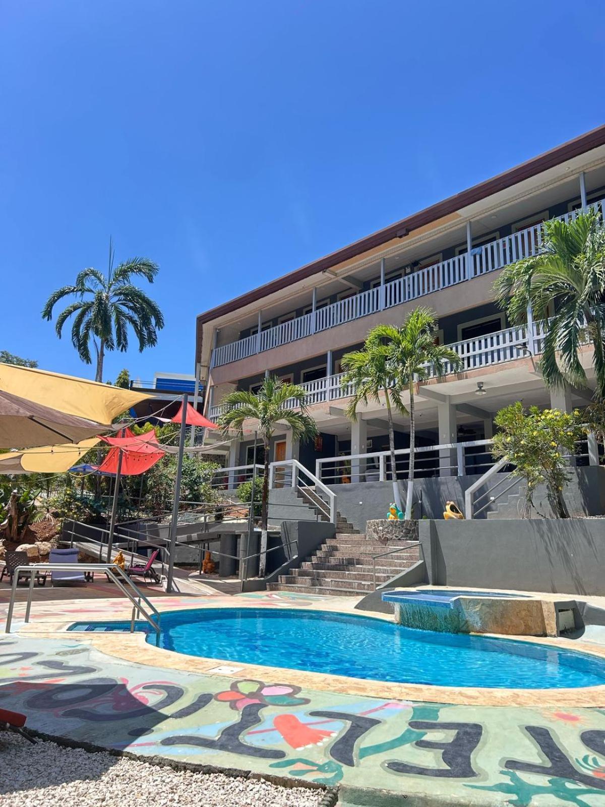 Hotel Ticozuma Montezuma Bagian luar foto